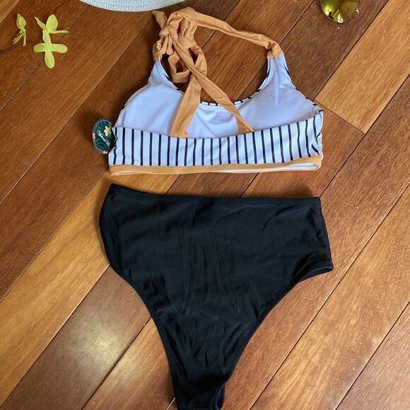 Blooming Jelly Black and White Strip High Waisted Bikini Sz XS NWT - Picture 4 of 5